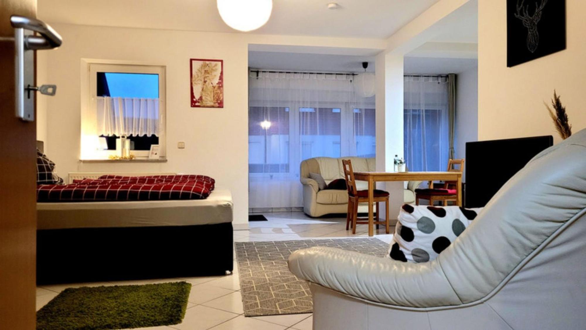 Appartement Wohlfuehl-ferienwohnung Mit Tiefgarage Im Gruenen Oberhof (Thuringia)